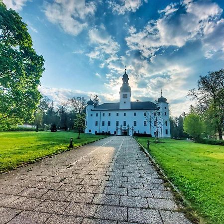 Hotel Zámek Třešť Exterior foto